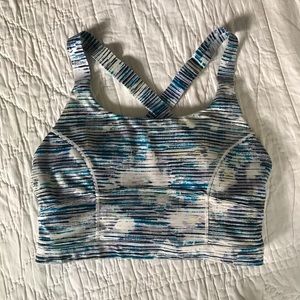 Lululemon Blue White Green Sports Bra Top
Size 6